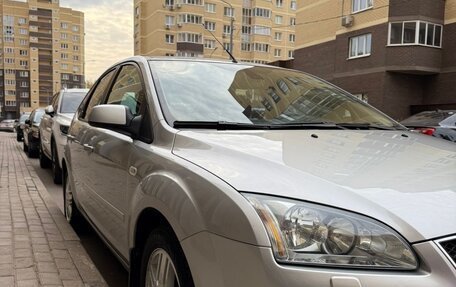 Ford Focus II рестайлинг, 2006 год, 750 000 рублей, 3 фотография