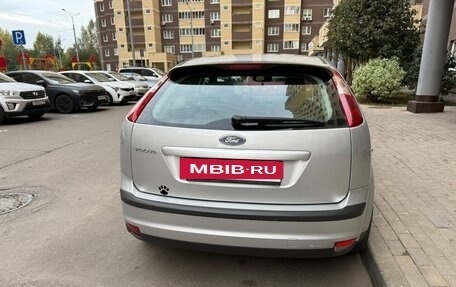 Ford Focus II рестайлинг, 2006 год, 750 000 рублей, 2 фотография