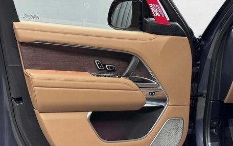Land Rover Range Rover IV рестайлинг, 2025 год, 24 494 000 рублей, 11 фотография