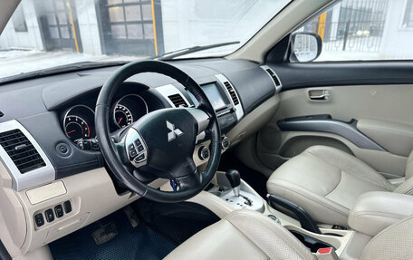 Mitsubishi Outlander III рестайлинг 3, 2012 год, 1 060 000 рублей, 20 фотография