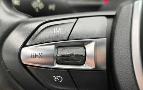 BMW 3 серия, 2016 год, 2 330 000 рублей, 15 фотография