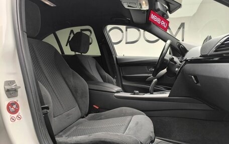 BMW 3 серия, 2016 год, 2 330 000 рублей, 21 фотография