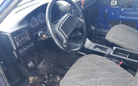 ИЖ 2126 «Ода», 2003 год, 70 000 рублей, 8 фотография