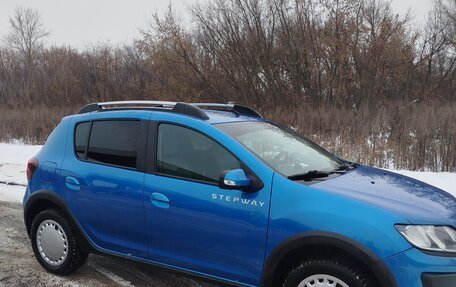 Renault Sandero II рестайлинг, 2018 год, 1 250 000 рублей, 2 фотография