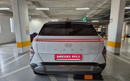 Hyundai Kona, 2024 год, 1 950 000 рублей, 4 фотография