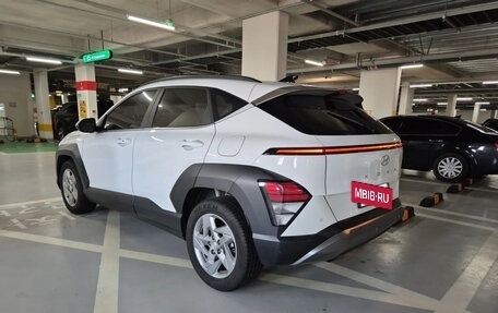 Hyundai Kona, 2024 год, 1 950 000 рублей, 3 фотография