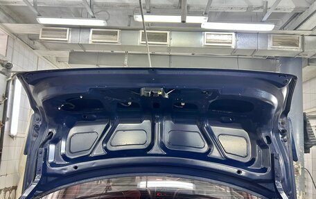 Mazda 323, 2000 год, 350 000 рублей, 17 фотография