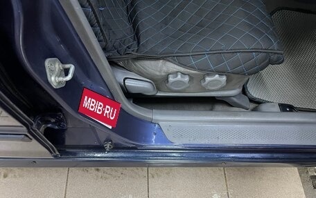 Mazda 323, 2000 год, 350 000 рублей, 22 фотография