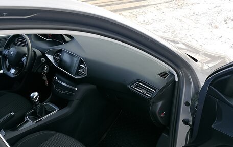 Peugeot 308 II, 2019 год, 1 250 000 рублей, 9 фотография