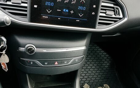 Peugeot 308 II, 2019 год, 1 250 000 рублей, 11 фотография