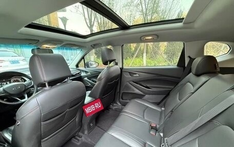 Chevrolet Orlando, 2021 год, 1 680 000 рублей, 6 фотография