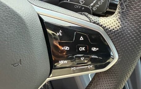 Volkswagen Golf VIII, 2022 год, 1 301 123 рублей, 26 фотография