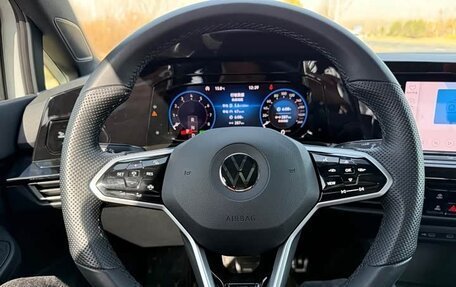 Volkswagen Golf VIII, 2022 год, 1 301 123 рублей, 29 фотография