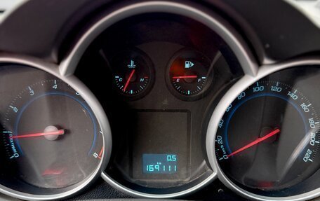 Chevrolet Cruze II, 2010 год, 599 990 рублей, 13 фотография