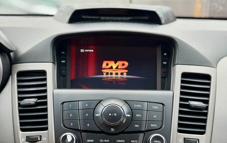 Chevrolet Cruze II, 2010 год, 599 990 рублей, 14 фотография