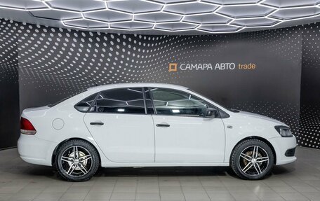 Volkswagen Polo VI (EU Market), 2013 год, 685 000 рублей, 5 фотография