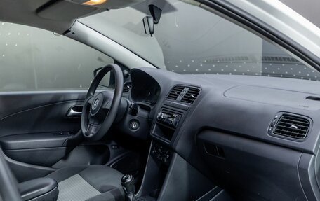 Volkswagen Polo VI (EU Market), 2013 год, 685 000 рублей, 16 фотография