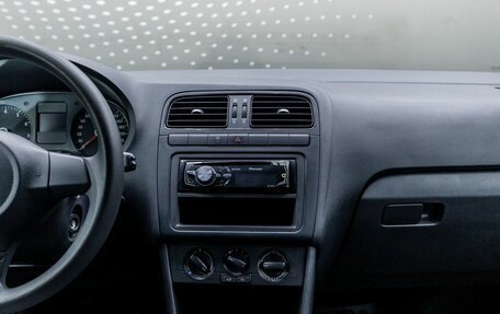 Volkswagen Polo VI (EU Market), 2013 год, 685 000 рублей, 12 фотография