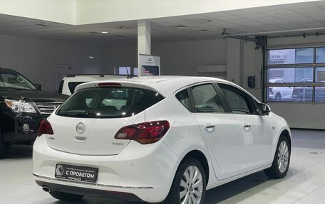 Opel Astra J, 2013 год, 899 900 рублей, 9 фотография