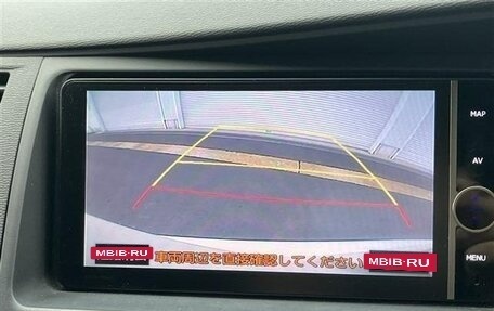 Toyota ISis I, 2012 год, 1 010 000 рублей, 11 фотография