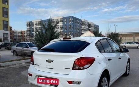 Chevrolet Cruze II, 2012 год, 749 000 рублей, 4 фотография