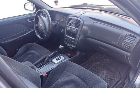 Hyundai Sonata IV рестайлинг, 2003 год, 150 000 рублей, 8 фотография