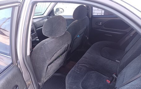 Hyundai Sonata IV рестайлинг, 2003 год, 150 000 рублей, 10 фотография