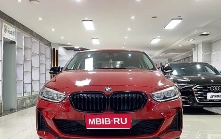 BMW 1 серия, 2021 год, 1 590 000 рублей, 1 фотография