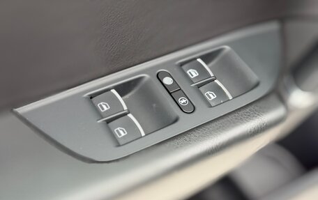 Volkswagen Touareg III, 2015 год, 2 980 000 рублей, 11 фотография