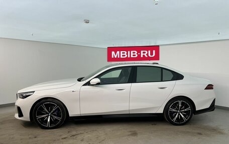 BMW 5 серия, 2023 год, 8 770 000 рублей, 5 фотография