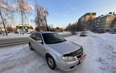Mazda Familia, 2003 год, 400 000 рублей, 2 фотография
