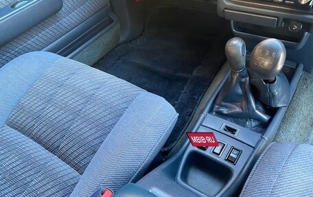 Toyota Hilux Surf III рестайлинг, 1992 год, 1 550 000 рублей, 8 фотография