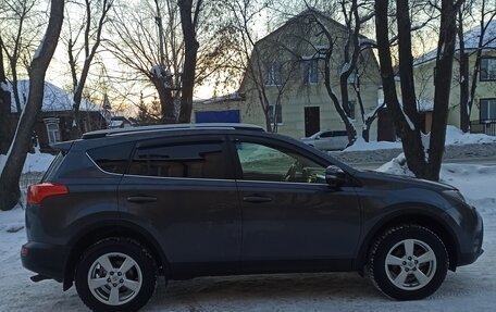 Toyota RAV4, 2013 год, 1 850 000 рублей, 4 фотография