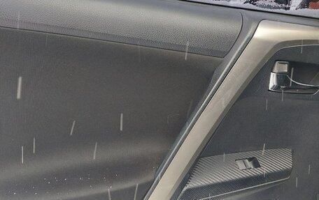 Toyota RAV4, 2013 год, 1 850 000 рублей, 16 фотография