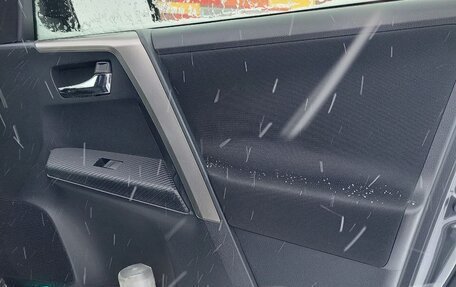 Toyota RAV4, 2013 год, 1 850 000 рублей, 12 фотография