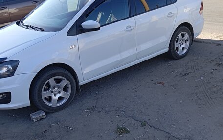 Volkswagen Polo VI (EU Market), 2018 год, 1 200 000 рублей, 4 фотография