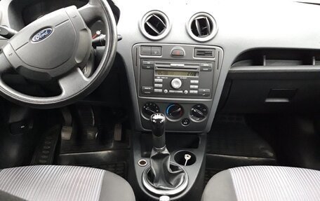 Ford Fusion I, 2011 год, 730 000 рублей, 3 фотография