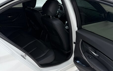 BMW 3 серия, 2018 год, 3 000 000 рублей, 11 фотография