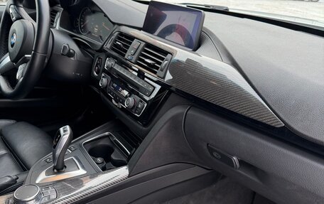 BMW 3 серия, 2018 год, 3 000 000 рублей, 13 фотография