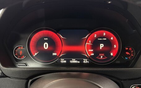 BMW 3 серия, 2018 год, 3 000 000 рублей, 17 фотография