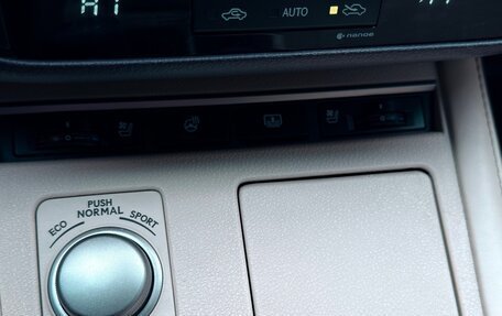 Lexus ES VII, 2017 год, 2 750 000 рублей, 23 фотография