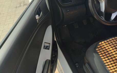 Hyundai Solaris II рестайлинг, 2016 год, 475 000 рублей, 3 фотография