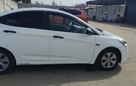 Hyundai Solaris II рестайлинг, 2016 год, 475 000 рублей, 8 фотография