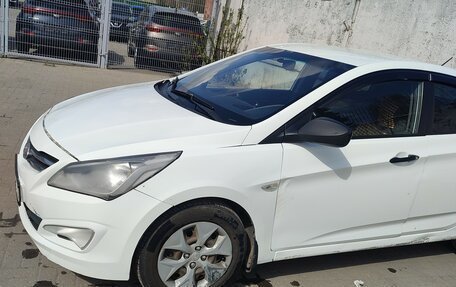 Hyundai Solaris II рестайлинг, 2016 год, 475 000 рублей, 13 фотография