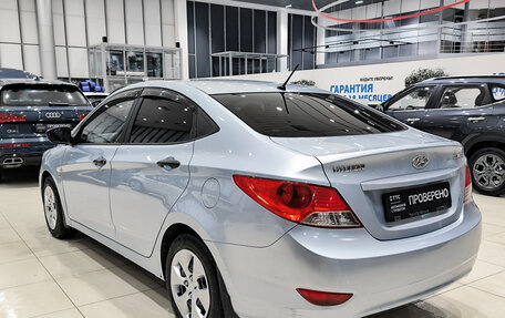 Hyundai Solaris II рестайлинг, 2011 год, 730 000 рублей, 11 фотография