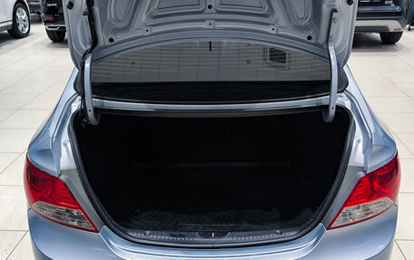 Hyundai Solaris II рестайлинг, 2011 год, 730 000 рублей, 14 фотография