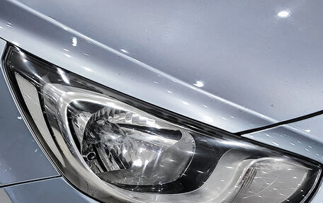 Hyundai Solaris II рестайлинг, 2011 год, 730 000 рублей, 21 фотография