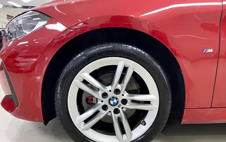 BMW 1 серия, 2021 год, 1 590 000 рублей, 5 фотография