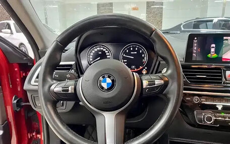 BMW 1 серия, 2021 год, 1 590 000 рублей, 15 фотография