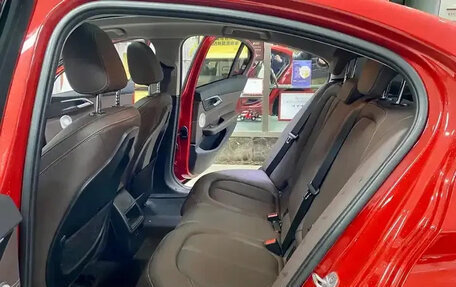 BMW 1 серия, 2021 год, 1 590 000 рублей, 12 фотография